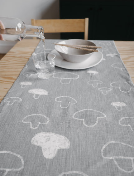 MUSHROOM TABLE RUNNER