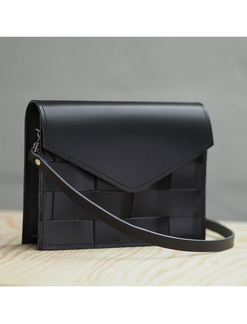 NÄVER MINI SHOULDER BAG Black