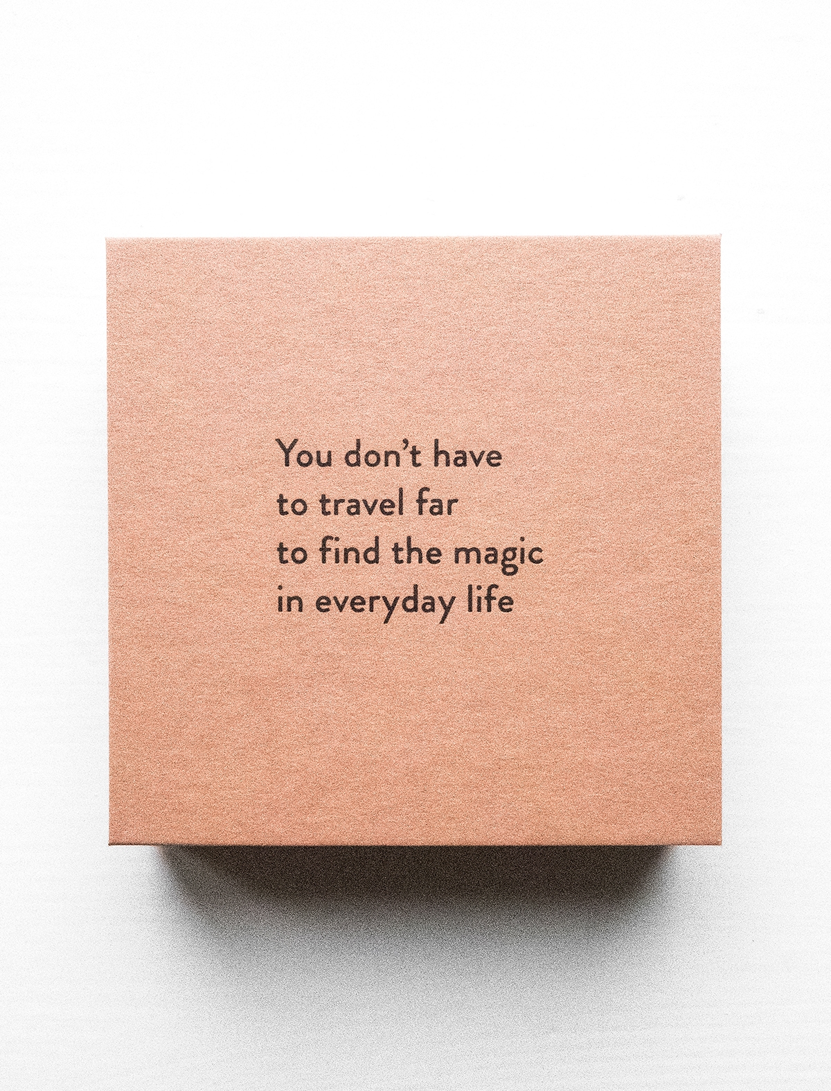 MAGIC GIFT BOX