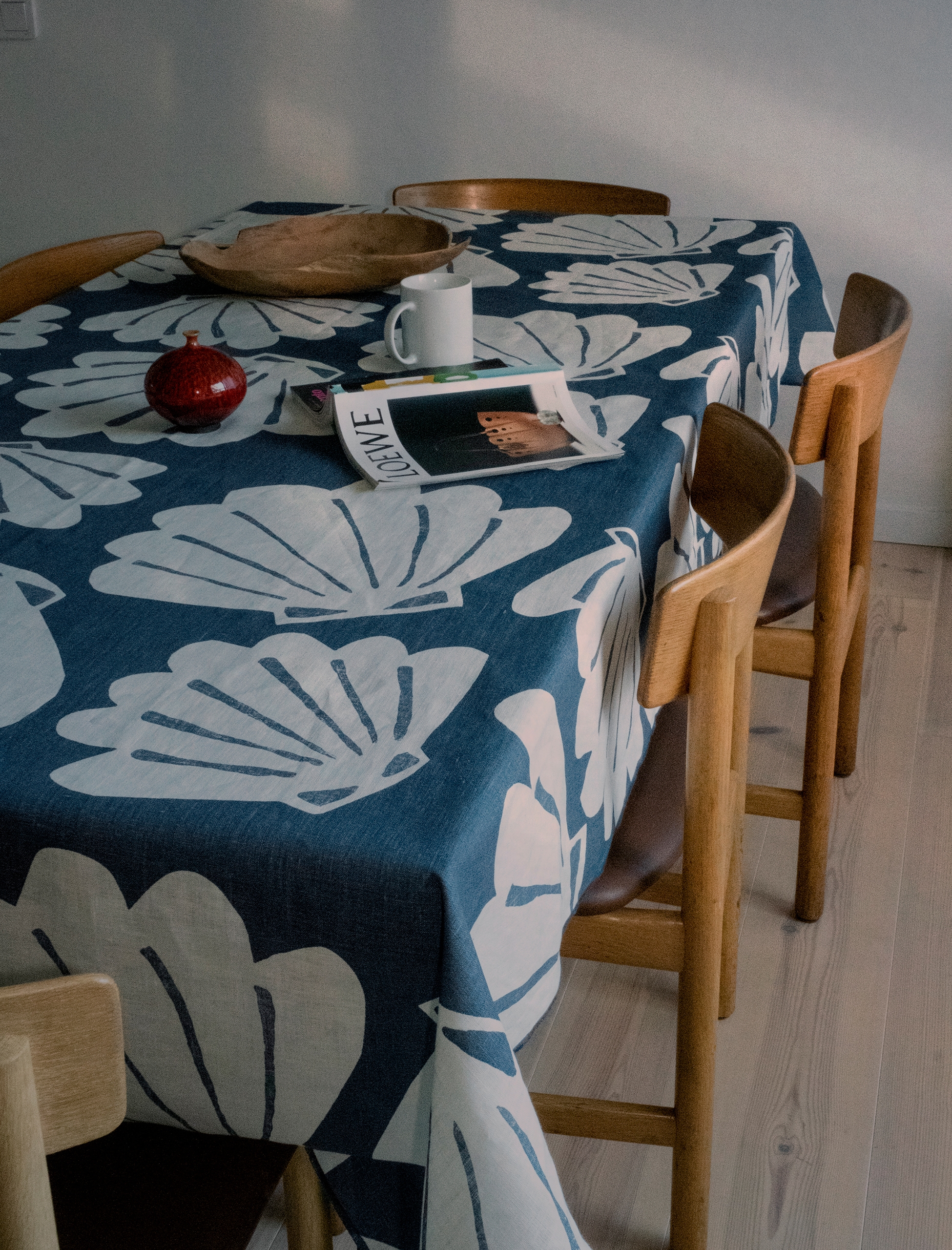 SNÄCKA LINEN TABLECLOTH 149×250 cm