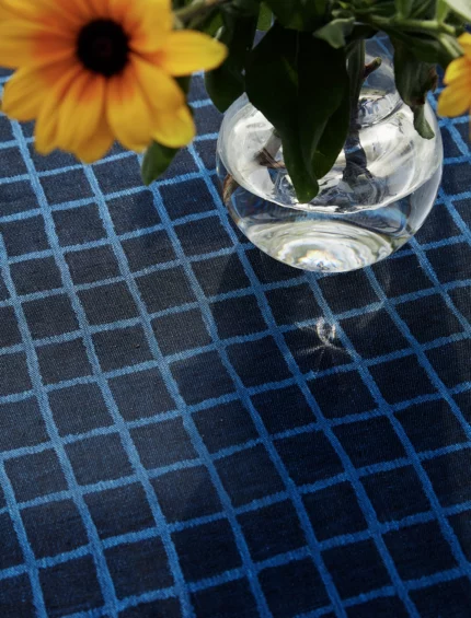 RUTIG JACQUARD WOVEN TABLECLOTH, BLUE/BLACK