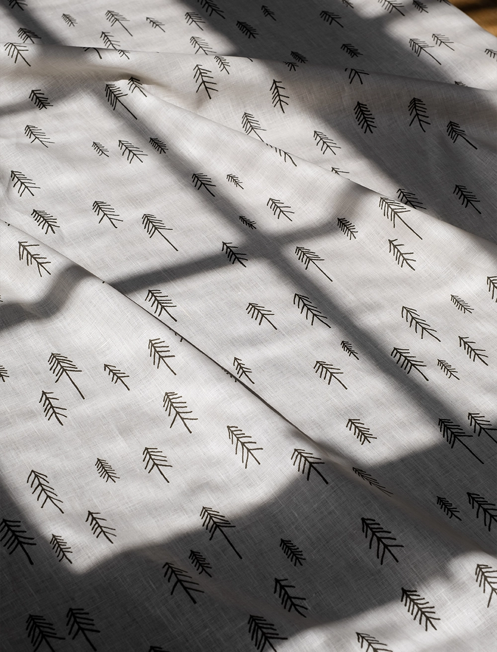 TALL LINEN FABRIC