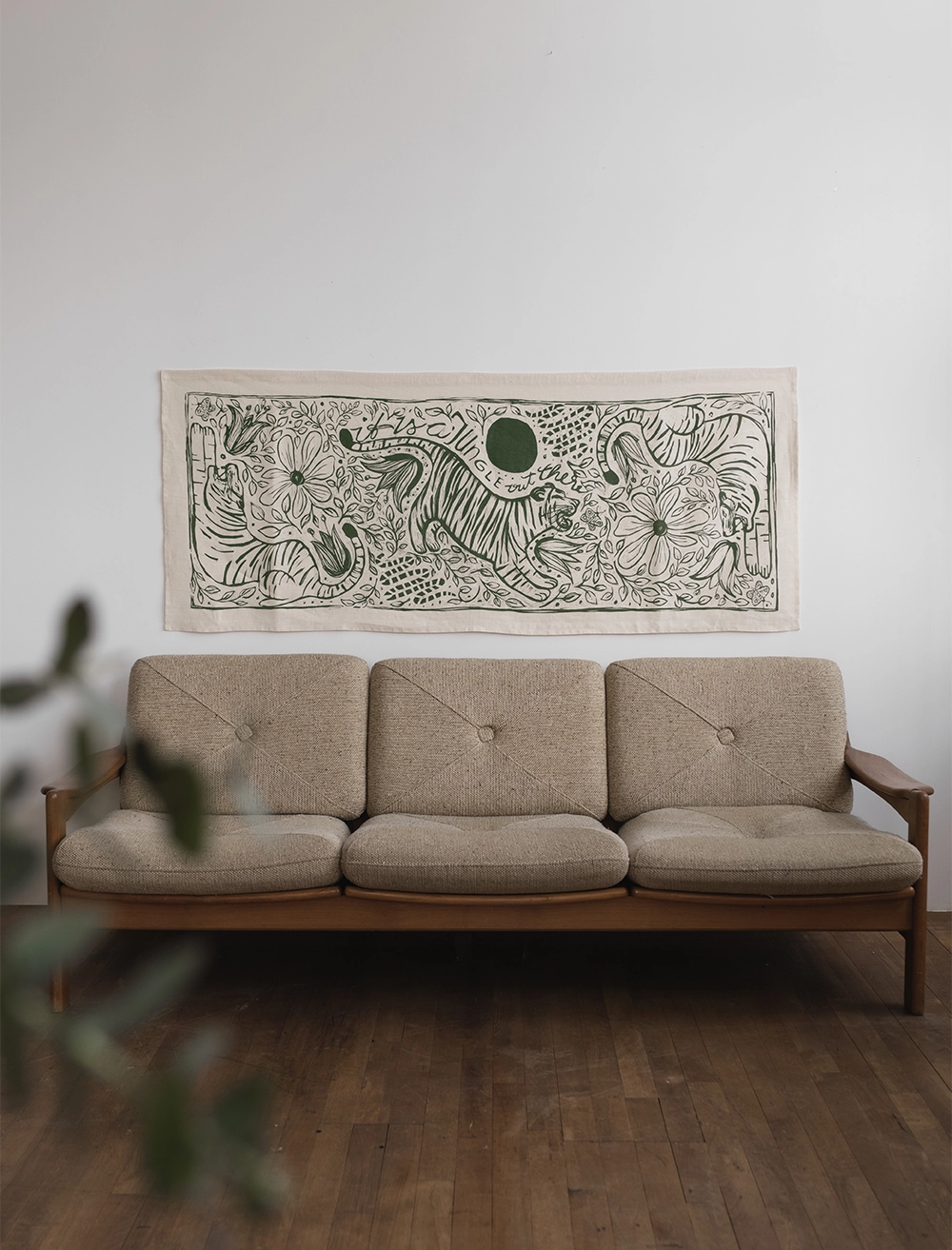 TIGER WALL HANGING