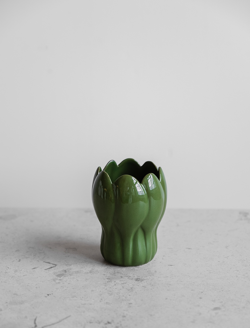 KROKUS VASE, GREEN Small h 12 cm