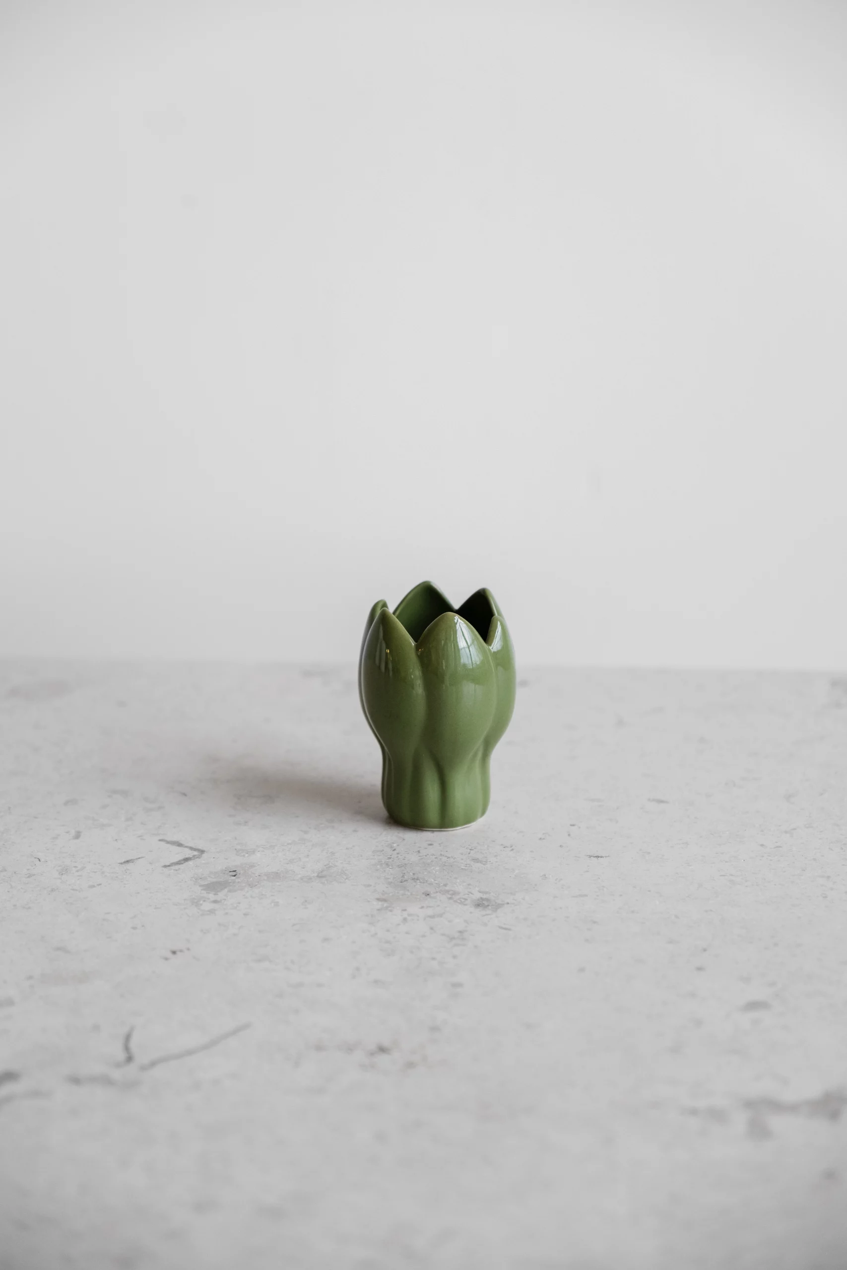 KROKUS VASE, GREEN X-small h 8,5 cm