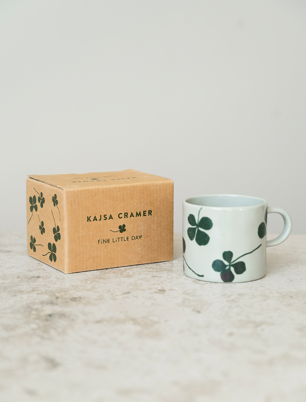 CLOVER CUP WITH EAR, GREEN