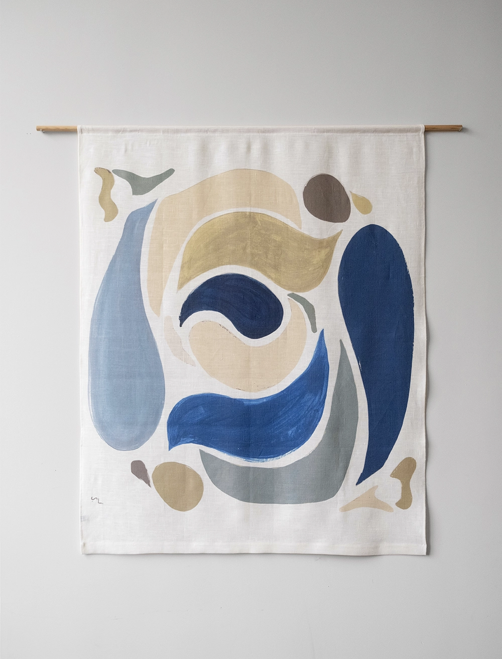 PIECES WALL HANGING