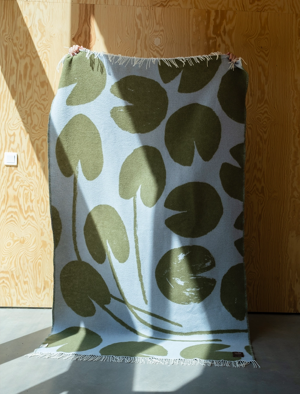 WATER LILIES LARGE WOOL BLANKET, BLUE/GREEN